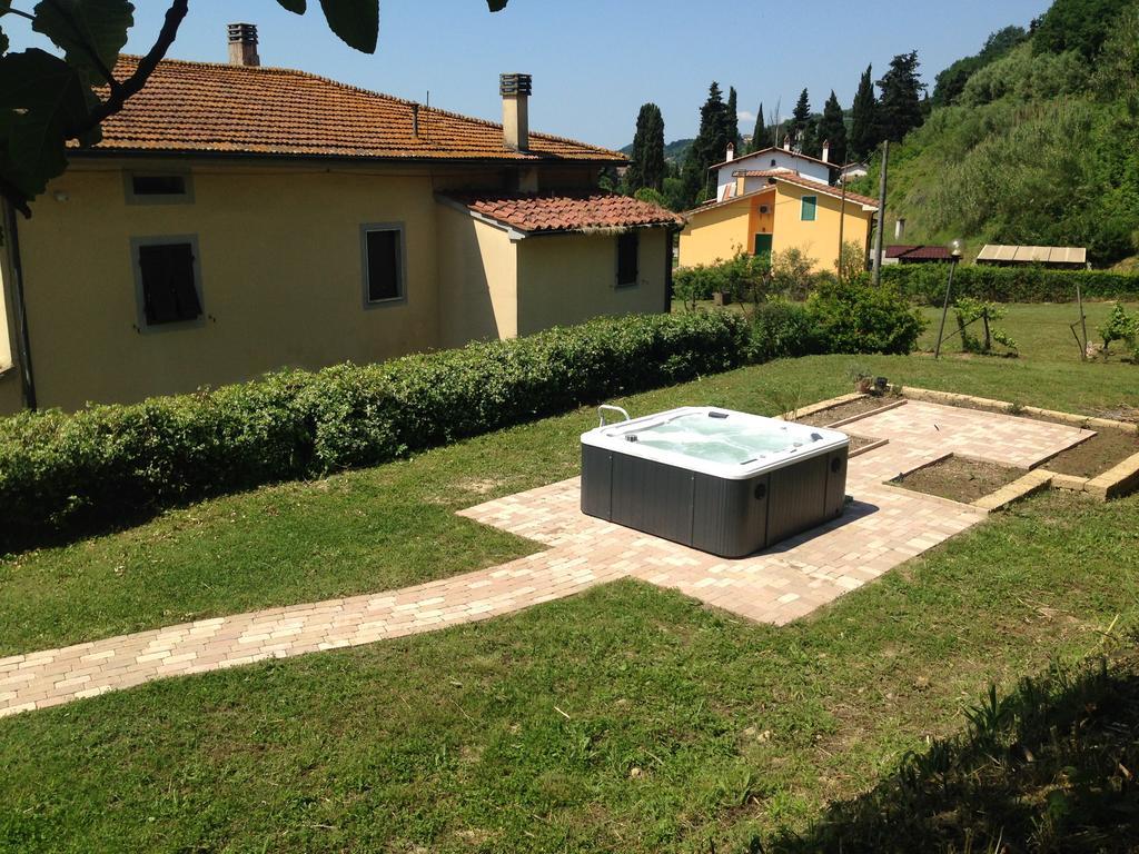 Podere Di Valli 圣玛丽亚蒙地 外观 照片
