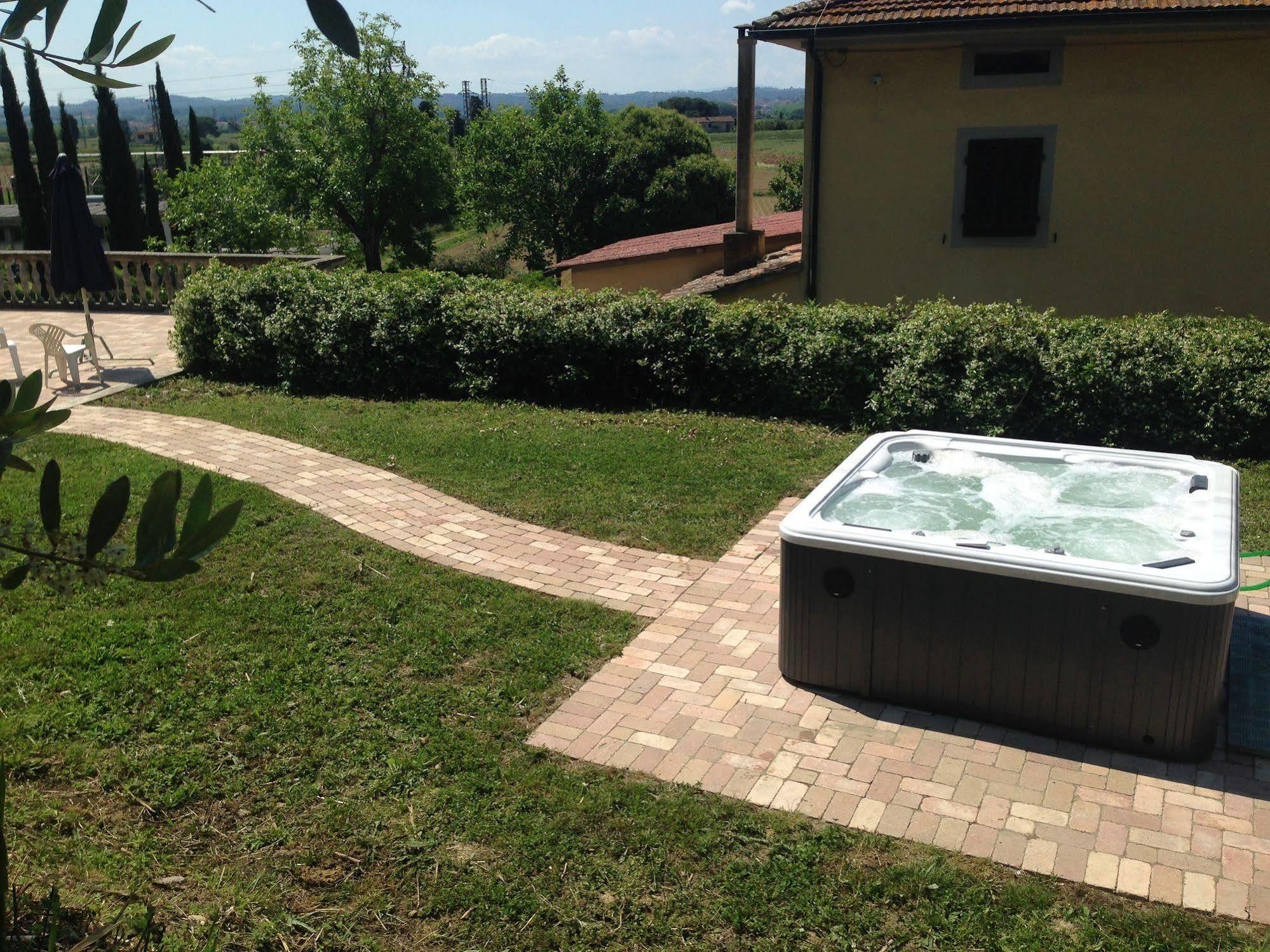 Podere Di Valli 圣玛丽亚蒙地 外观 照片
